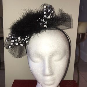 LYN DORF Small Black Polka Dot Headband Fascinator